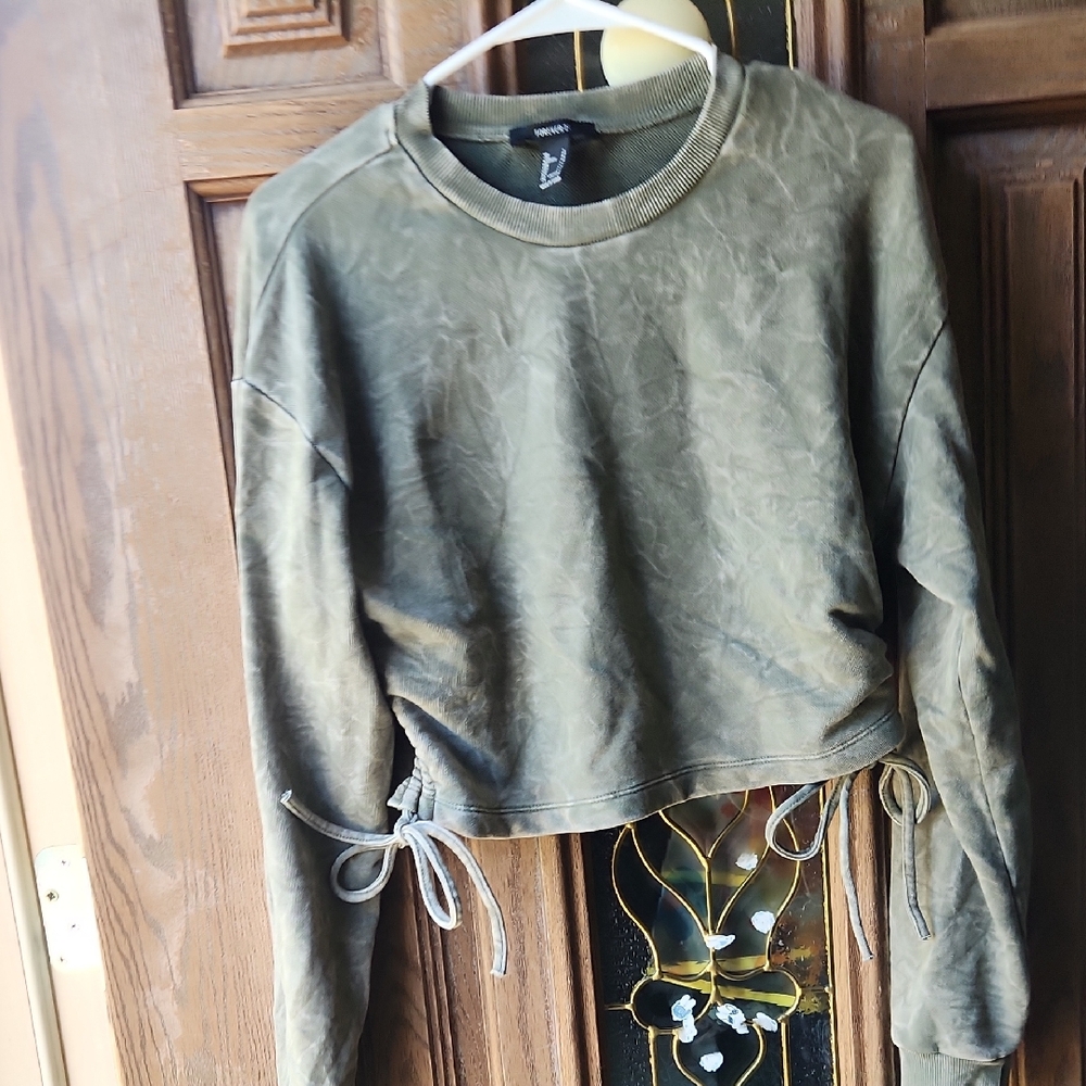 Wild Fable Olive Green Cropped Hoodie